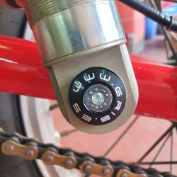 88- CONJUNTO 4 ARANDELAS ALUMINIO CON TORNILLO M6